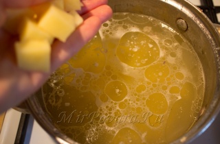 Суп из куриных бедрышек