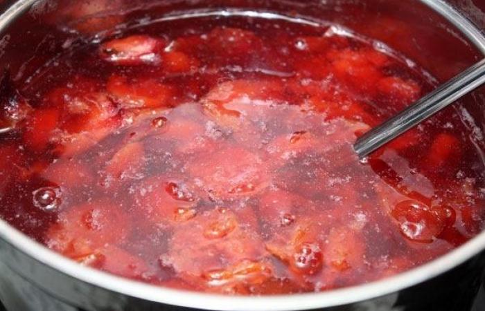 Как сварить компот из виктории