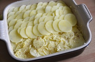 Картофельная запеканка с сыром