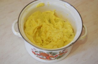 Картофельная запеканка со шпинатом