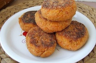 Морковные котлеты на скорую руку