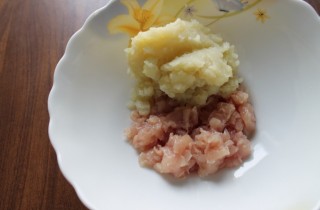 Куриные котлеты с картофельным пюре