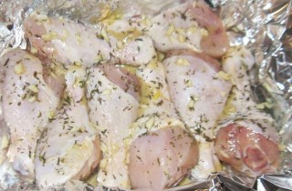 Куриные ножки, запеченные в фольге в духовке