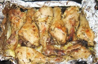 Куриные ножки, запеченные в фольге в духовке
