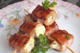 Куриный шашлык в беконе