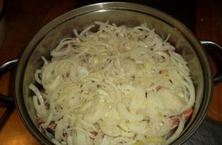 Шашлык из баранины по-узбекски