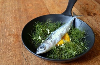 Запеченная скумбрия с фенхелем и лимоном