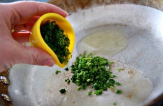 Булочки с сыром и зеленым луком