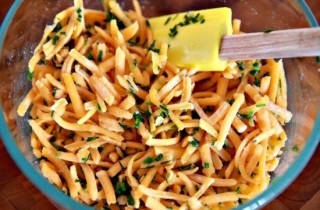Булочки с сыром и зеленым луком
