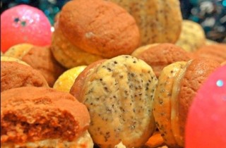 Песочное печенье с маком и какао