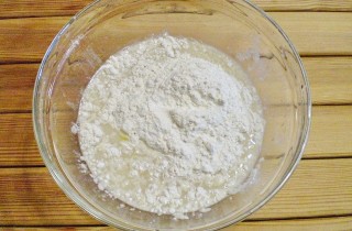 Жареные пирожки с капустой и грибами