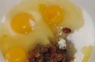Кулич с изюмом