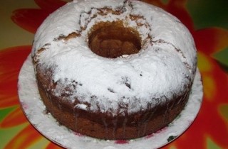 Кулич с изюмом
