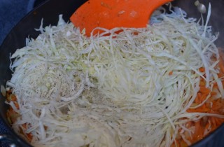 Пирожки с капустой и морковью