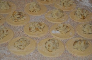 Вареники с капустой и картошкой