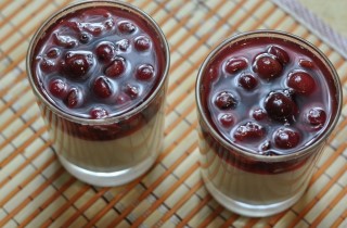 Сметанное желе с ягодами