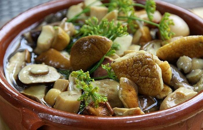 маринованные грибы на зиму в домашних условиях