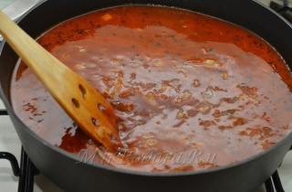 Вкусный гуляш из говядины - фото шага 5