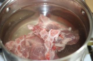 Фасолевый суп с мясом и овощами - фото шага 3