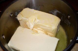 Топленое сливочное масло - фото шага 1