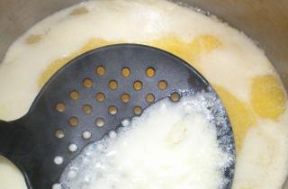 Топленое сливочное масло - фото шага 3