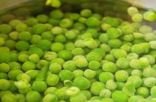 Горох с беконом - фото шага 2