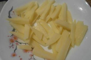 Картофель фри в домашних условиях - фото шага 2