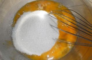 Заварной крем - фото шага 1