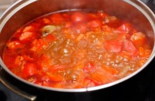 Сочный гуляш из говядины - фото шага 8