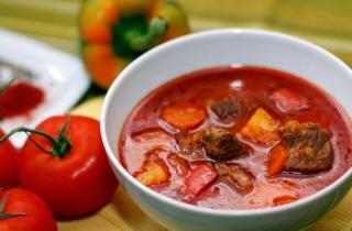 Сочный гуляш из говядины - фото шага 11