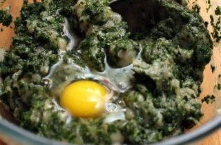 Картофельная запеканка с курицей и шпинатом - фото шага 6