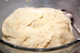 Пицца с креветками - фото шага 1