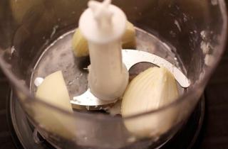 Рыбные котлеты из трески - фото шага 3