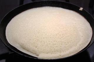 Скороспелые блины - фото шага 4