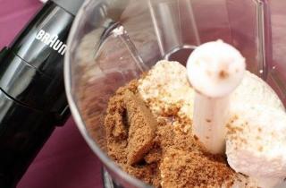 Сладкие ленивые вареники с творогом - фото шага 1