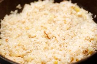 Ризотто с морепродуктами - фото шага 2