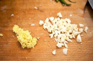 Тайский суп на основе кокосового молока и креветок - фото шага 6