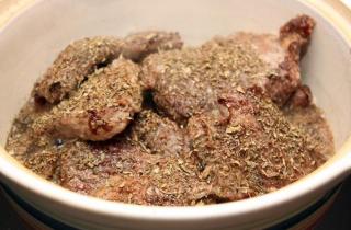 Тушеная говядина в томатном соусе - фото шага 3