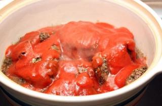 Тушеная говядина в томатном соусе - фото шага 4