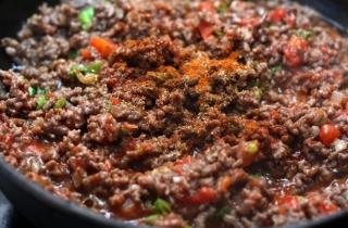 Кесадилья с мясом - фото шага 4