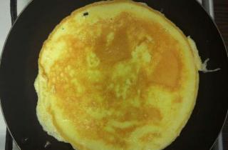 Омурайсу (японский омлет) - фото шага 6