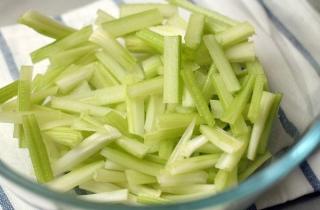 Салат Вальдорф - фото шага 1