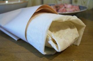 Шаурма с копченой курицей - фото шага 9