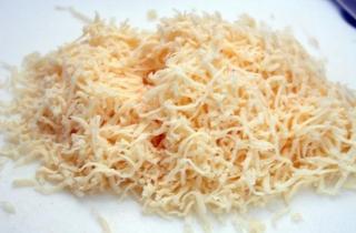 Сырный суп с кольраби - фото шага 2