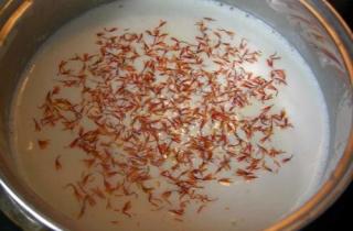 Сырный суп с креветками - фото шага 3