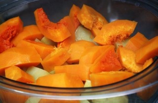 Картофельная запеканка с тыквой - фото шага 1