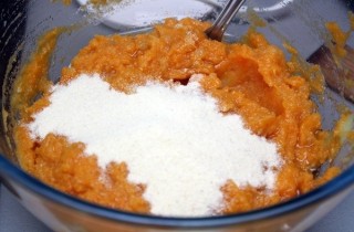 Картофельная запеканка с тыквой - фото шага 3