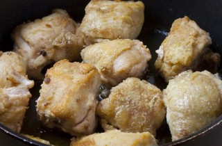 Курица фламбе со спаржей - фото шага 2