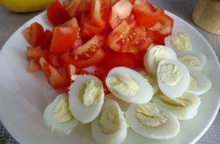 Легкий салат с креветками и авокадо - фото шага 3