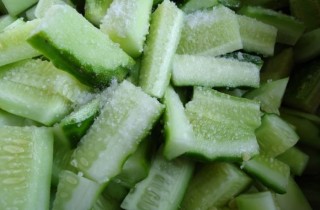 Огурцы по-корейски - фото шага 1